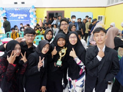 PRESTASI SISWA